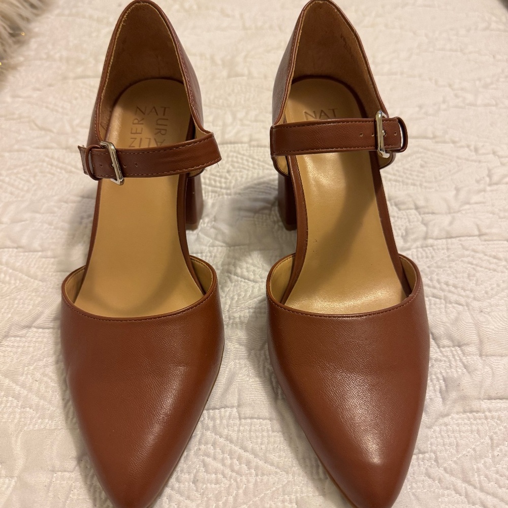 Naturalizer Pixie Mary Jane Pump in Camel 8.5 wide